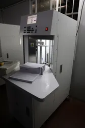 Etiketteneinfügefunktion dickes Blatt Papier Zählnummern Zählmaschine