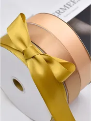 Hochwertiges 100% Polyester Einseitiges Doppelseitiges Buntes Polyester Satinband Geschenkverpackungsband für Dekoration DIY Geschenkband Blumenband