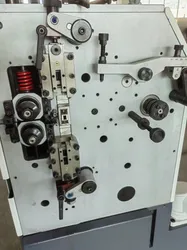 Máquina de fabricación de resortes con 0.2-2.3mm máquina de bobinado de resortes CNC multifuncional para máquina de resortes de leva