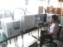 Injetor Automático de Amostras - Cromatografia Gasosa Injetor Automático de Amostras