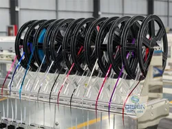 Automatische Pailletten-Stanzmaschine für Bekleidung, Strassstickerei, computergestützte Hotfix-Befestigungsmaschine