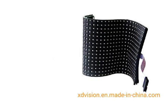 pH4 P4 RGB SMD Tam Renkli LED Yumuşak Modül Özelleştirilmiş LED Esnek Modül Kavisli LED Ekran için pictures & photos