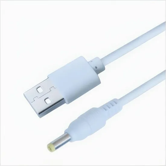 Câble USB vers fiche DC pour l’alimentation d’un routeur pictures & photos
