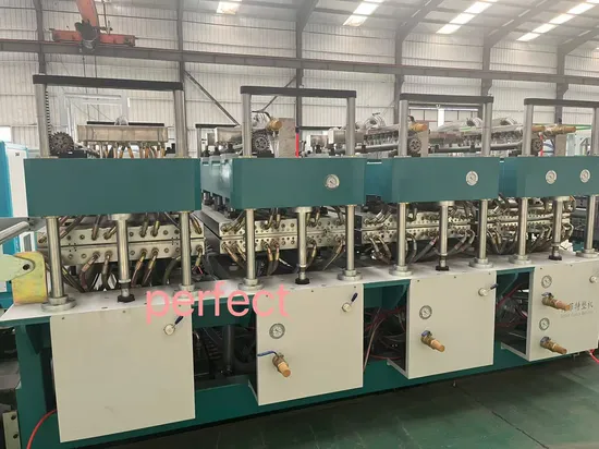 Línea de producción de encofrados de plástico, máquina extrusora de alta producción avanzada pictures & photos