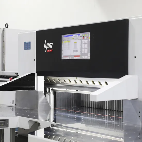 Kolay Kullanımlı Otomatik Kağıt Kesme Makinesi Akıllı Program Kontrolü Kağıt Kesme Guillotine Makinesi pictures & photos