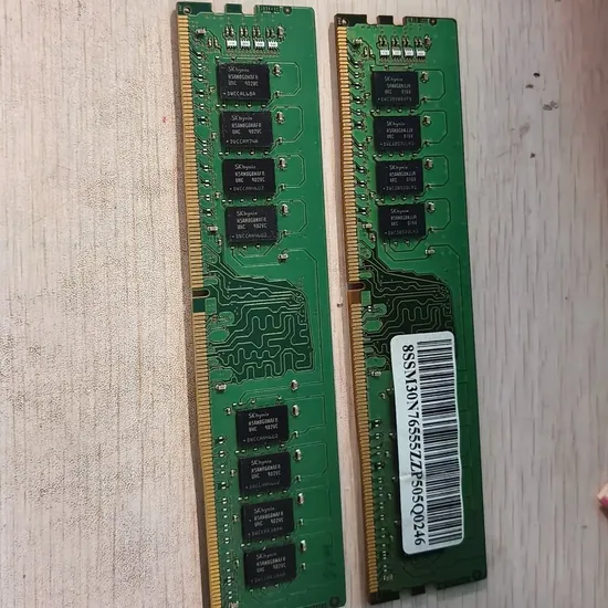 Memoria RAM de base de datos DDR4 DDR5 Módulo de memoria DIMM RAM Memoria de clase servidor construida para el despliegue en centros de datos y uso en bases de datos con integridad de datos DDR4 DDR5 RAM pictures & photos