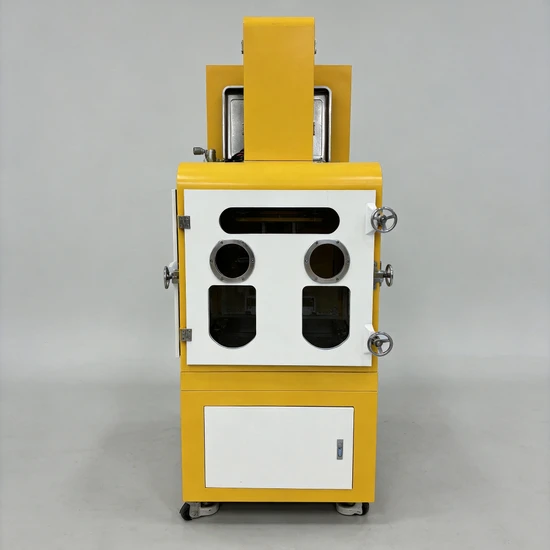 Macchina di miscelazione interna automatica PLC personalizzata ad alta coppia per la compattazione di masterbatch in gomma e plastica, macchina per test di campioni R&D di piccole dimensioni pictures & photos