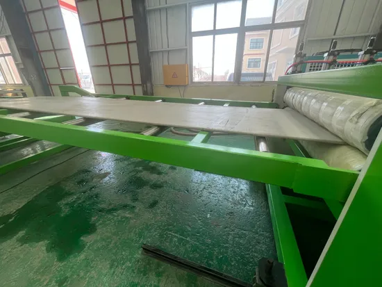 Línea de producción de encofrados de plástico, máquina extrusora de alta producción avanzada pictures & photos