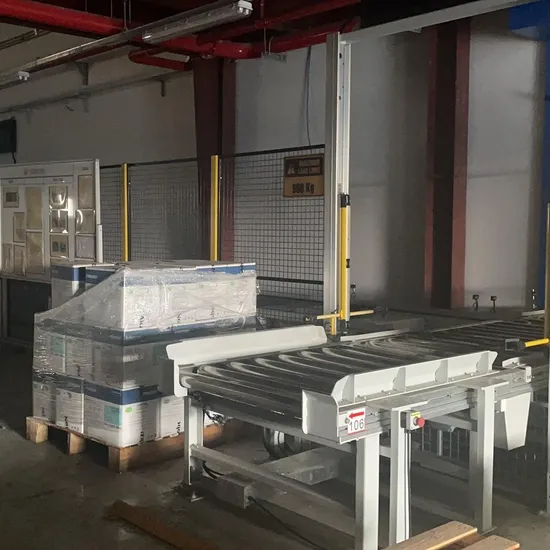 Produzione Professionale Sistema di Racking Magazzino Refrigerato Shuttle Rack Automatico 4-Way Racking Shuttle Quattro Vie pictures & photos