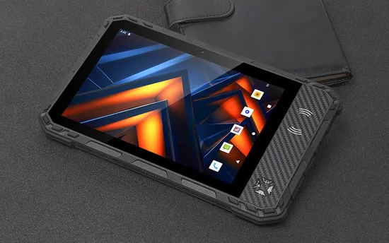 IP68 Máy tính bảng chống nước Utab R801 với mô-đun vân tay NFC 4G Máy tính bảng chắc chắn 8.0 Inch máy tính bảng Android pictures & photos