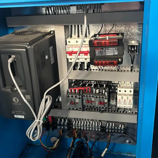 機械用自己タッピングねじ製造機 MDFねじ製造機 スレッドロール機 pictures & photos