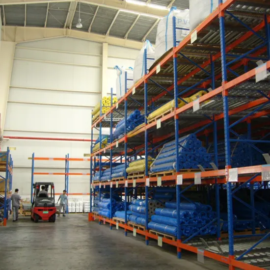 Giá đỡ chảy trọng lực, giá đỡ pallet tùy chỉnh, giá đỡ kim loại lưu trữ trong kho với bảo vệ chống ăn mòn pictures & photos