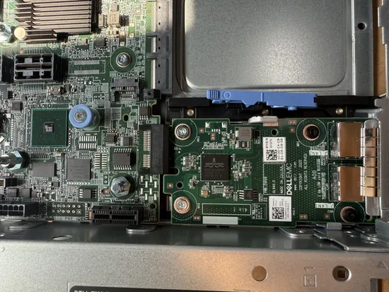 ราคาที่ดีที่สุด Poweredge R730xd R740xd เซิร์ฟเวอร์ DELL สำหรับ IPTV เซิร์ฟเวอร์คอมพิวเตอร์ ตู้เก็บข้อมูลในตู้แร็ค รีโนเวท ขายส่ง pictures & photos