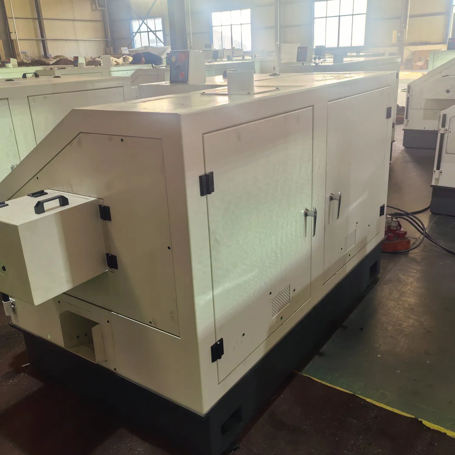 Macchina di Forgiatura a Freddo Adattabile per il Processo di Produzione di Componenti Personalizzati pictures & photos