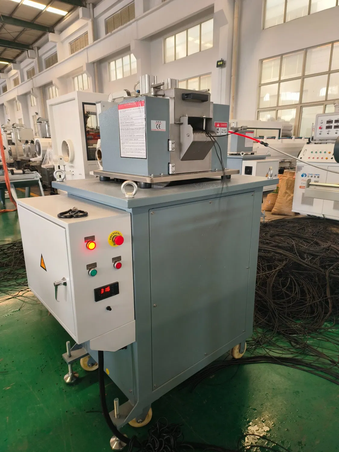PVC-Compounding-Maschine / PVC-Granulier- und Pelletiermaschine pictures & photos