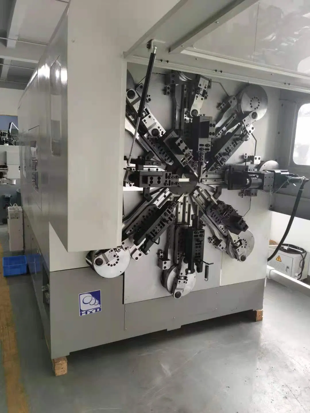 Veelzijdige Lente Maakmachine CNC Draad Vormmachine pictures & photos