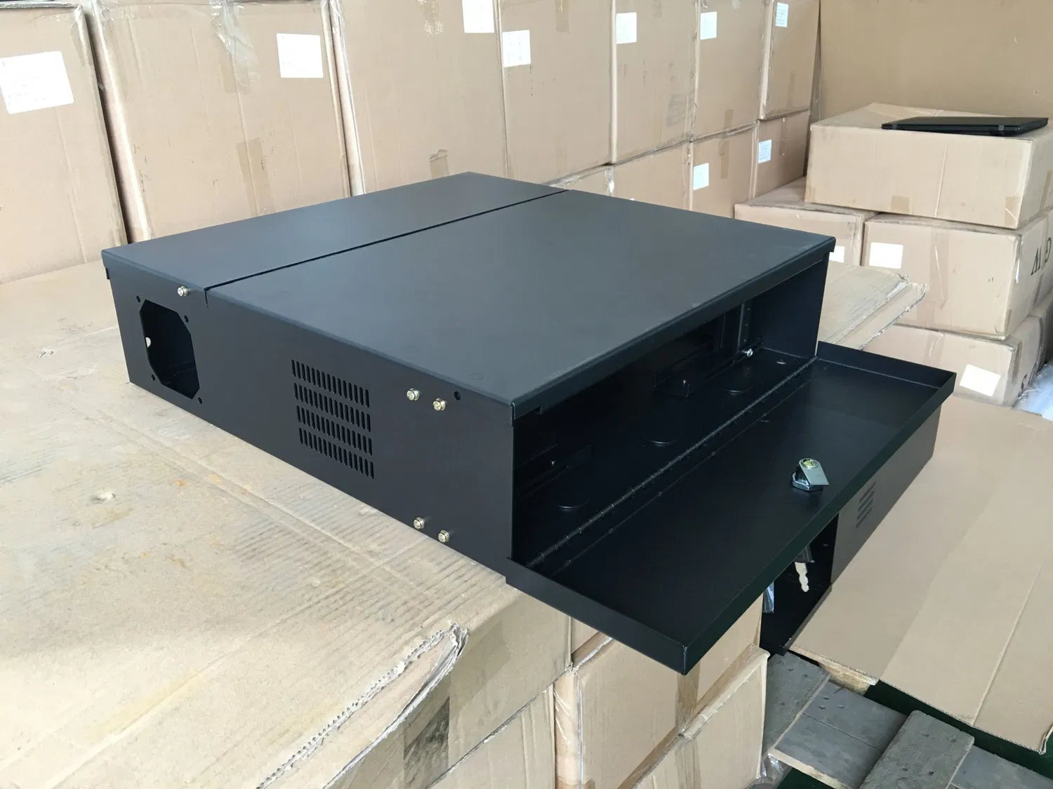 4u กล่อง DVR แบบติดตั้งในตู้ Rackmount ตู้เก็บอุปกรณ์เครือข่ายแบบติดตั้งในตู้ pictures & photos