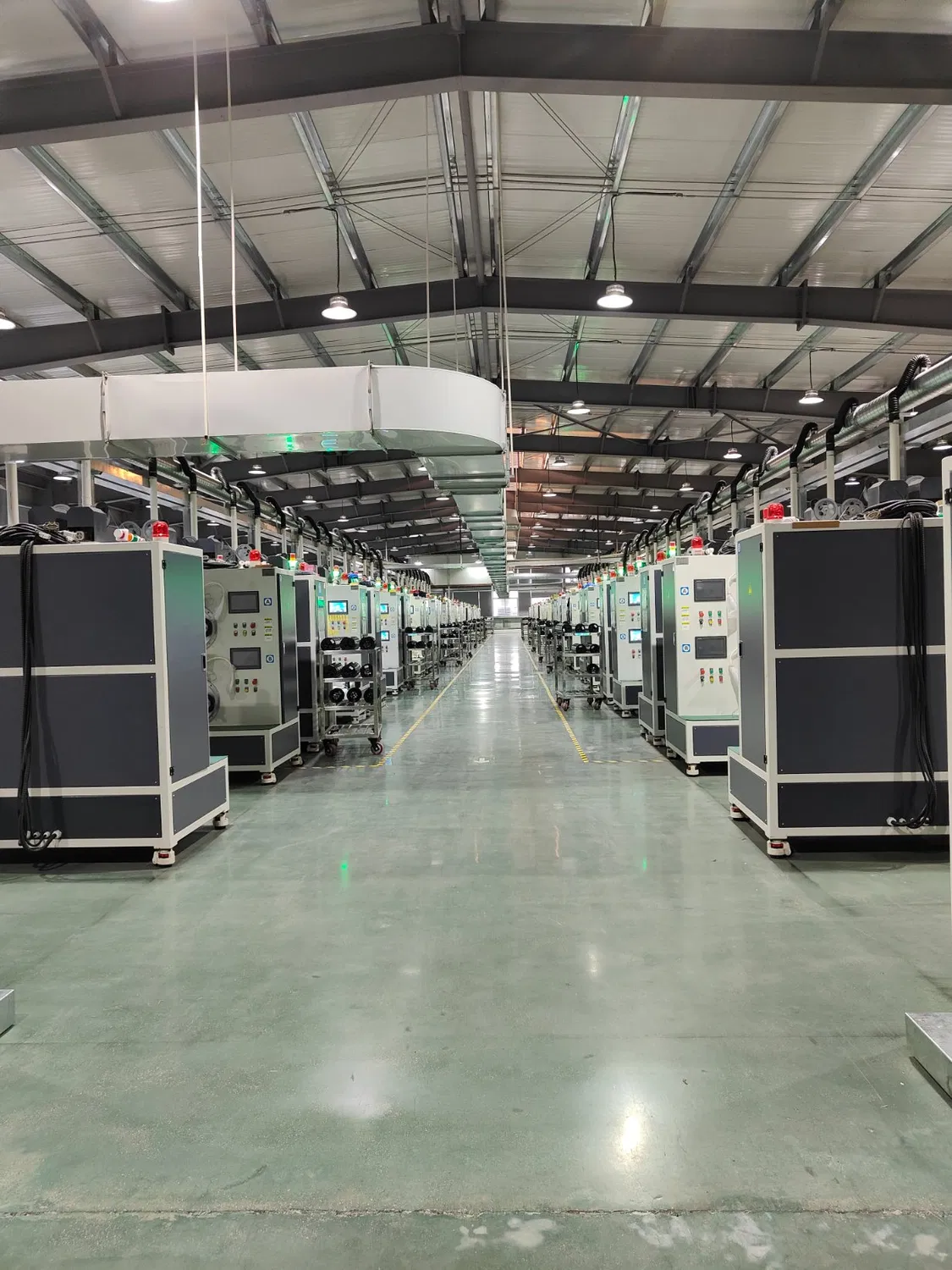 Meervoudige functie koudwalsmachine voor het verwerken van ribbon voor zonnepaneel pictures & photos