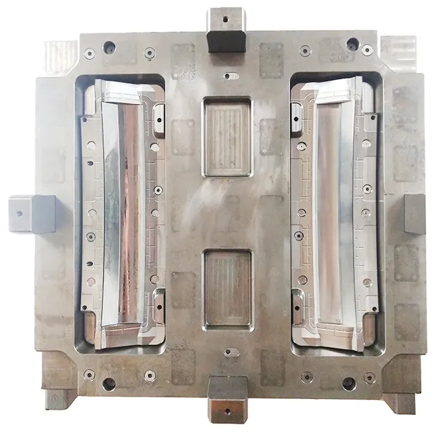 Aangepaste PVC-injectiemodellingschalen voor gestroomlijnde productie pictures & photos