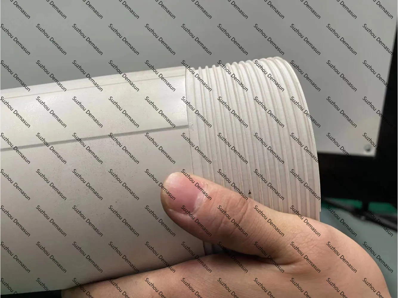 Kolay İşlem PVC Boru Diş Açma Makinesi Plastik Makine Boru Diş Açma Plastik Boru Yapma Su Borusu Diş Açma Makinesi pictures & photos
