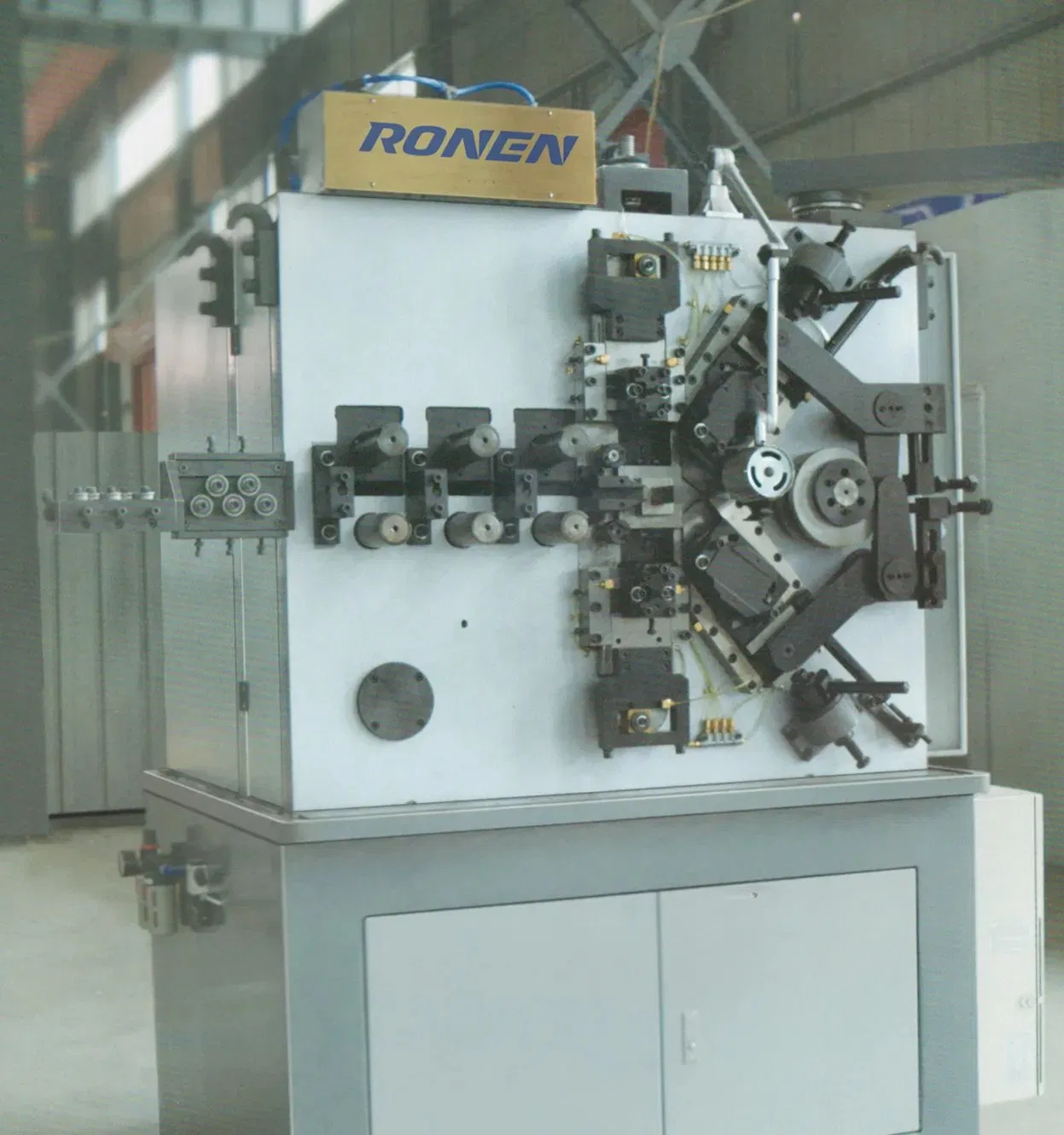 Fabrikpreis automatische Federherstellungsmaschine Rollfederwickelmaschine pictures & photos