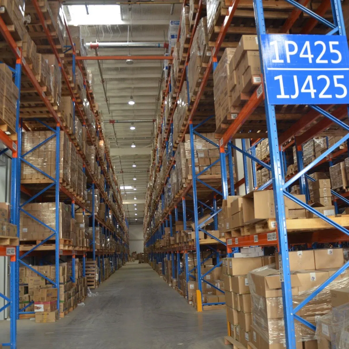 Pallet Racking Systems with Selective Automatic Shuttle Rack System Warehouse Rack pictures & photos