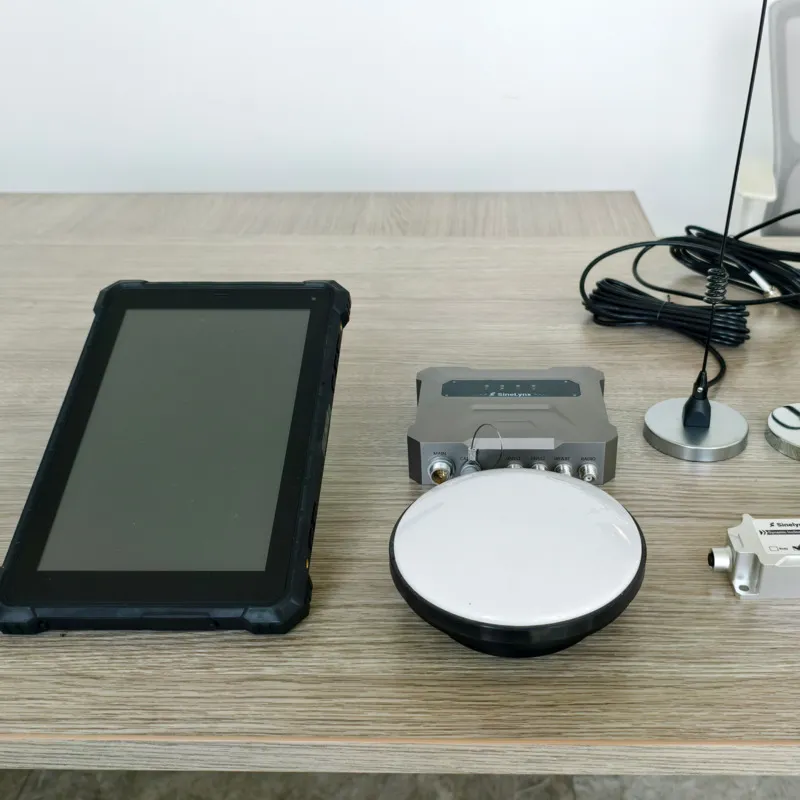 Le contrôle de machine RTK de précision améliore les performances des dispositifs de système de creusement GPS RTK pictures & photos