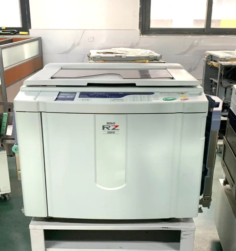 Riso Rz 220 Risograph Rz220 Duplicador Digital 130ppm A4 Máquina de Fotocópia Bom Serviço Máquina de Impressão Riso pictures & photos