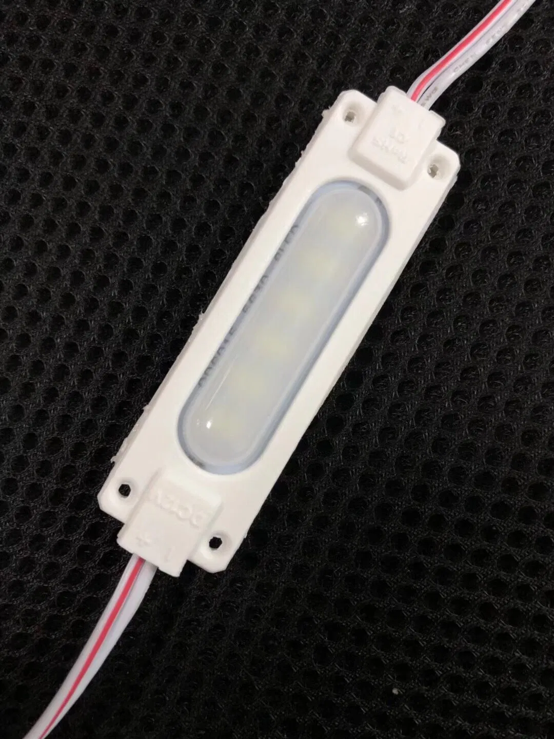 6 LED SMD5730 Modulo di Iniezione LED Modulo COB LED 12V 1.5W per Insegna Pubblicitaria Scatola di Luce pictures & photos