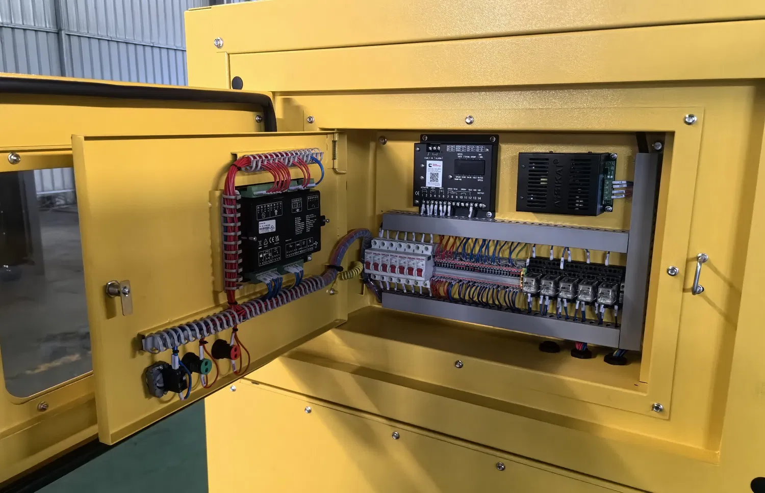 Generatore Diesel Genset Controller Deepsea Dse710 Pannello del Modulo di Controllo per Sistemi di Generazione Automatica pictures & photos