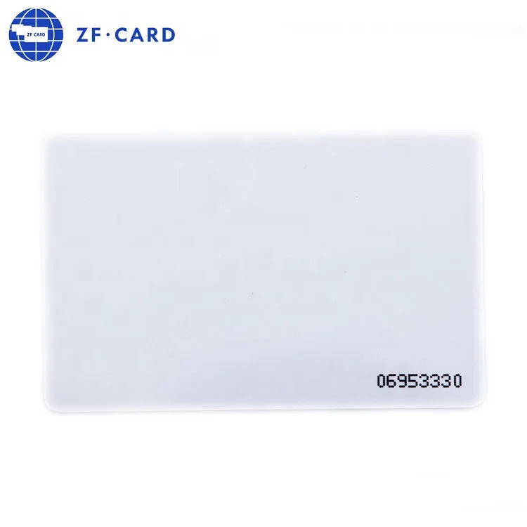 Schede chip vuote in PVC MIFARE Plus per stampante a nastro pictures & photos