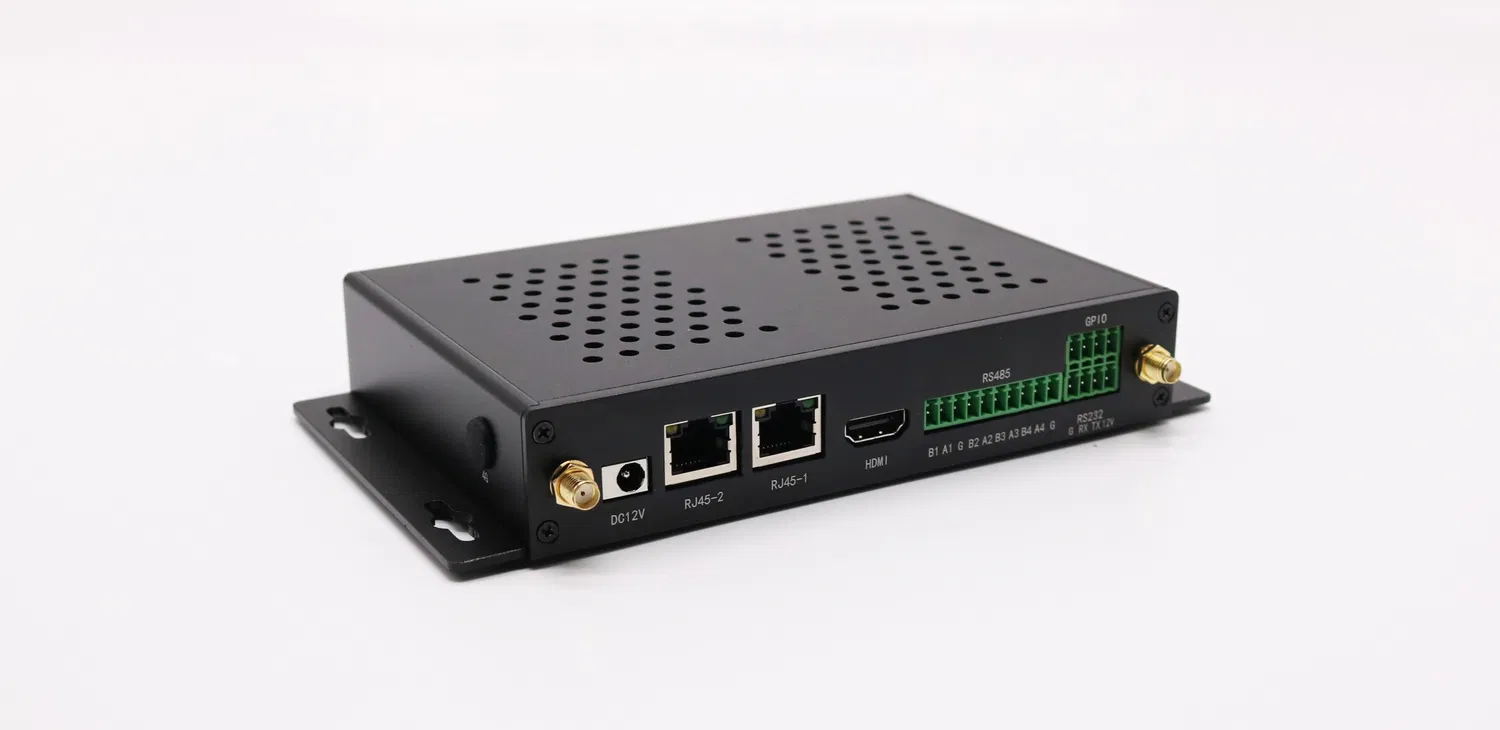 เมโคทรอนิกส์ R56 Rk3568 กับระบบปฏิบัติการ Openwrt บนคอมพิวเตอร์ฝังตัว pictures & photos
