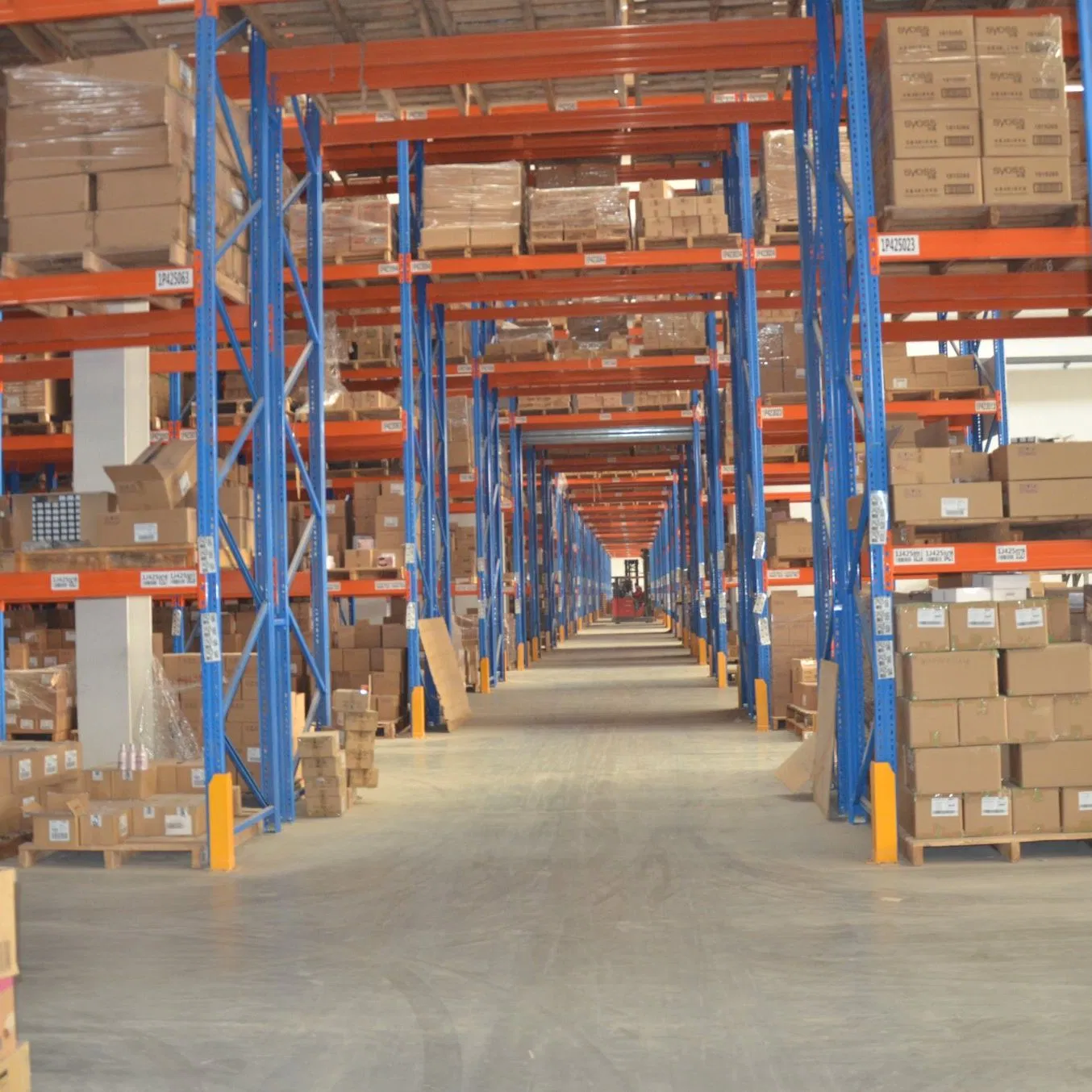 Pallet Racking Systems with Selective Automatic Shuttle Rack System Warehouse Rack pictures & photos