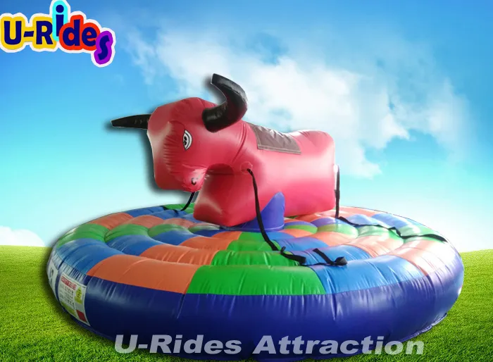 Boi Inflável Vermelho sem Máquina para Diversão em Parques de Diversões pictures & photos