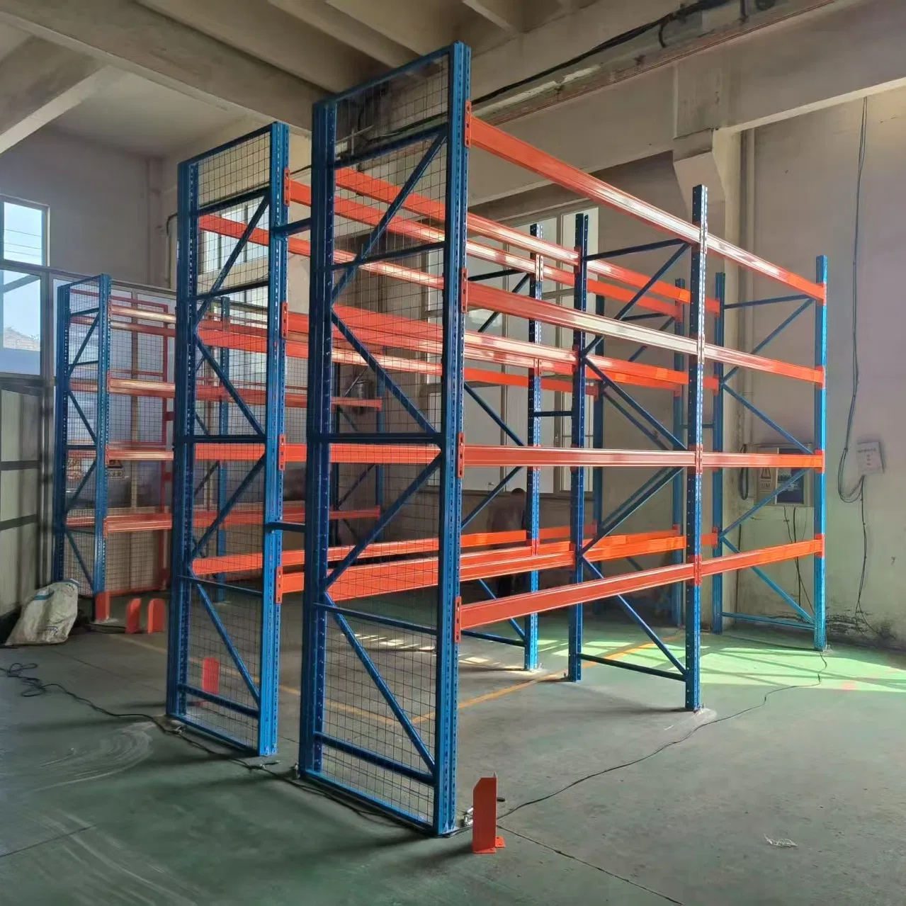 Rayonnage à palettes à haute capacité de charge, rayonnage industriel pour entrepôt, racks de stockage en métal lourds, étagère de rayonnage à palettes sélectives pictures & photos