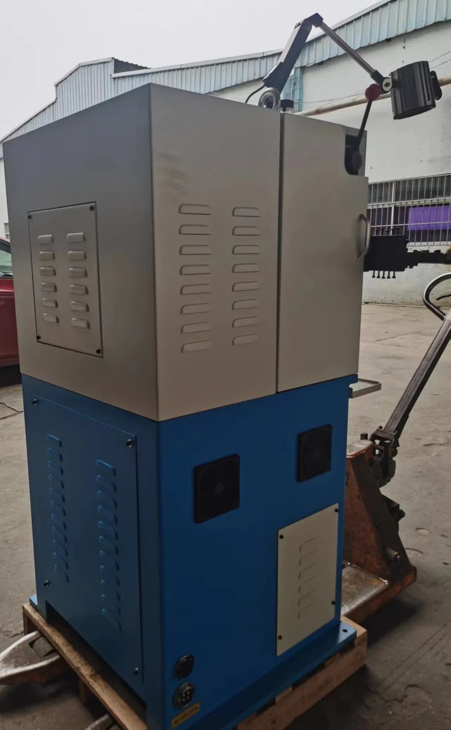 Máquina Automática de Compressão de Molas CNC e Máquina de Molas pictures & photos