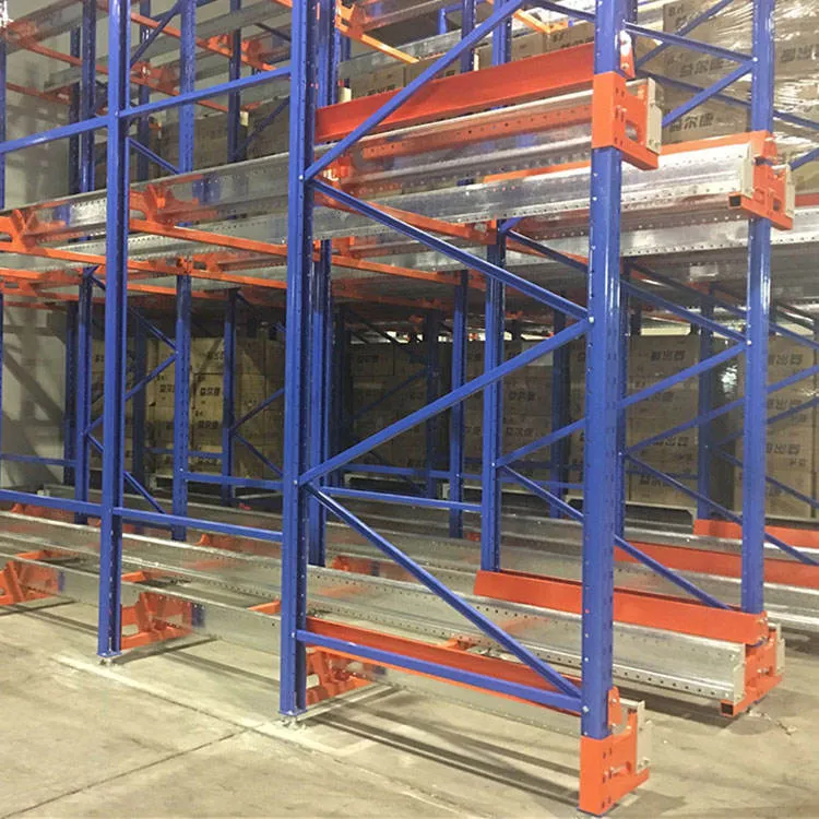 Sistemi di scaffalature per magazzino con shuttle a controllo radio semi-automatico, scaffalature per pallet, shuttle automatici, sistema di scaffalature shuttle pictures & photos