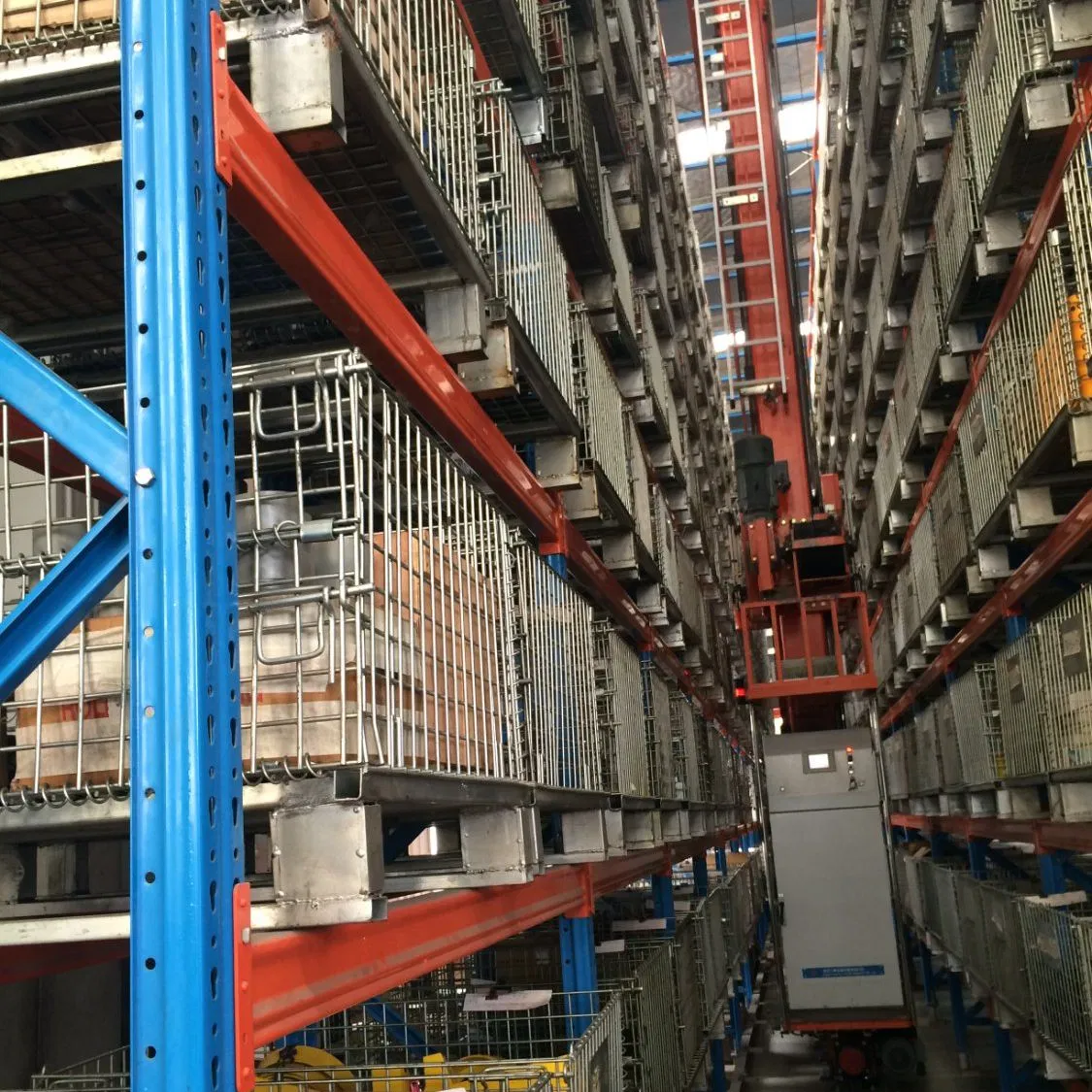 Système de rayonnage modulaire polyvalent en métal fiable intelligent Vna pour le stockage en entrepôt pictures & photos