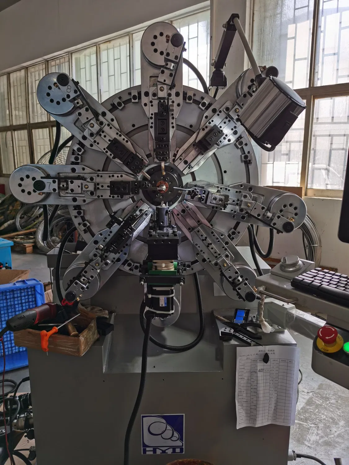 Máquina de Molas CNC Sem Came pictures & photos