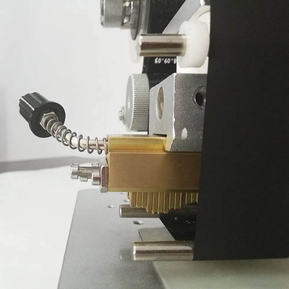 Máquina de Impressão por Jato de Tinta Portátil para Codificação de Datas Impressora de Jato de Tinta Impressora a Laser para Códigos de Data Máquina de Embalagem com Serviço de Pacote Completo pictures & photos