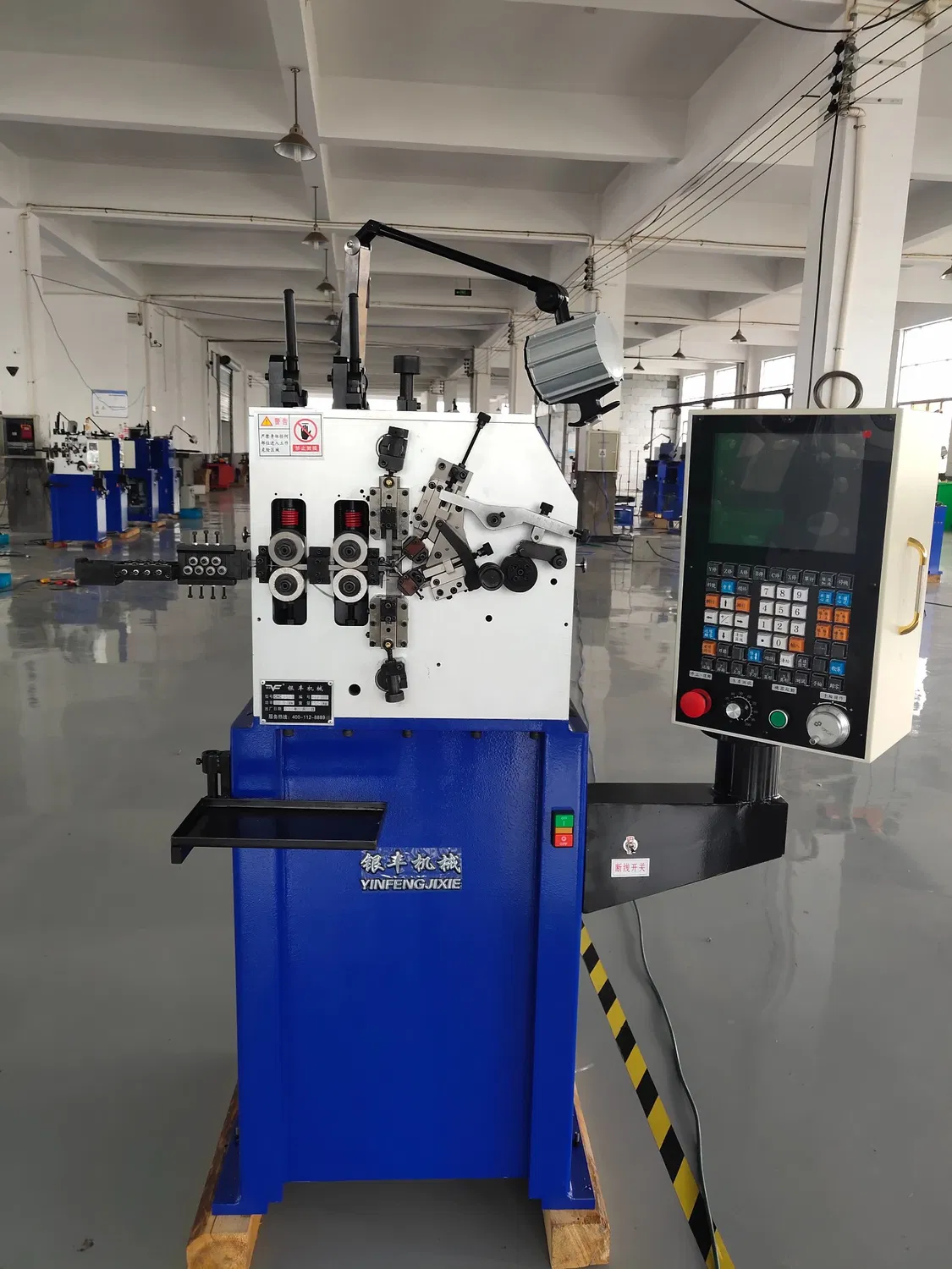 Máquina de Molde de Compressão CNC Direto de Fábrica Equipamento de Processamento de Molas Multifuncional pictures & photos