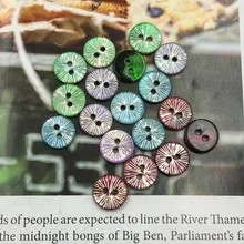 2-Hole Bunte Lasergravierte Naturmuschelknöpfe