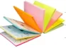 Cubo appiccicoso delle note con il riempimento