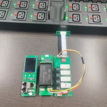 Módulo PDU de centro de datos montado en rack, unidad de distribución de energía con control remoto IP SNMP V3 y metering