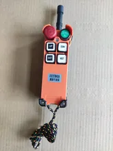 Contrôleur radio capacitif pour système de contrôle de grue