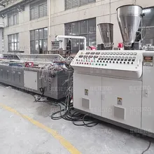 Linha de Extrusão de Painéis de Teto de PVC de Alta Velocidade Máquina de Fazer Extrusora de Plástico