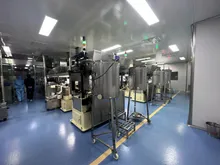 Maßgeschneiderte Turnkey-Lösung für eine Hartkapsel-Linie für die pharmazeutische Forschung und Entwicklung im Labormaßstab