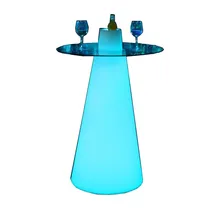 Moderne tragbare, farbwechselnde RGB-Party-Möbel aus Kunststoff zur Vermietung: LED-Couchtisch B&M