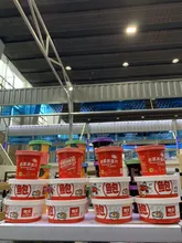 Macchina per la formazione di scatole per noodle Macchina per la formazione di scatole quadrate in carta Macchina per la produzione di scatole per noodle