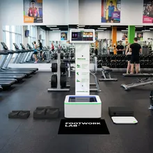 Scanner per piedi per la valutazione dinamica dell'equilibrio del piede